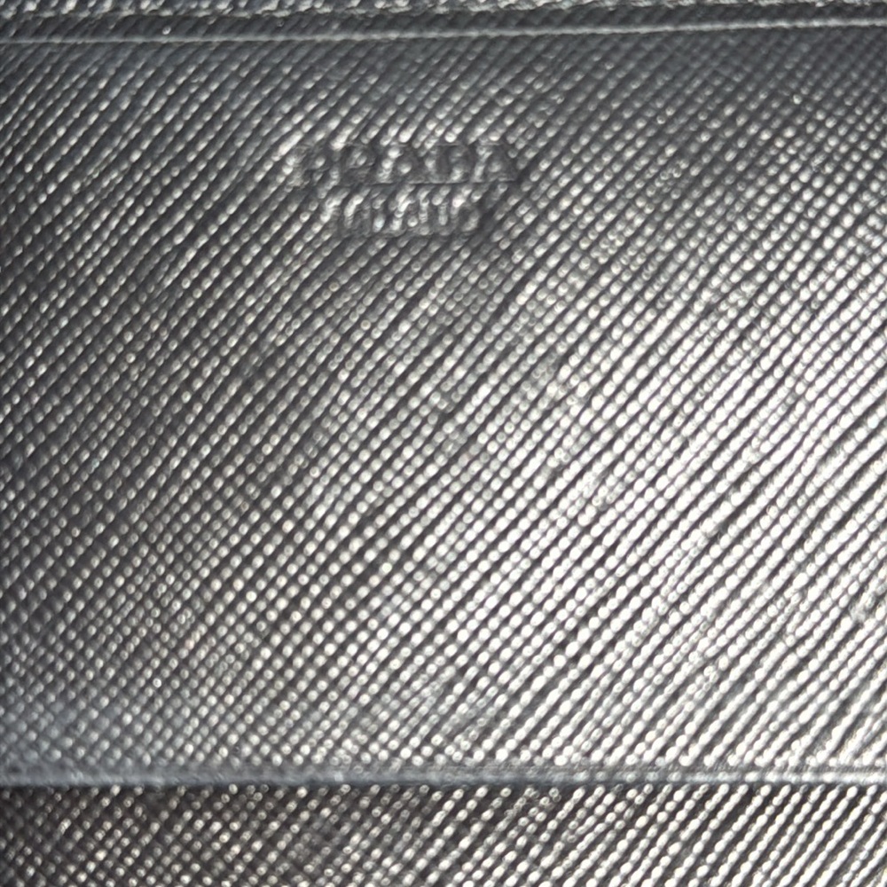 Prada Black Leather Wallet with Bow Detail - Picture 3 of 12